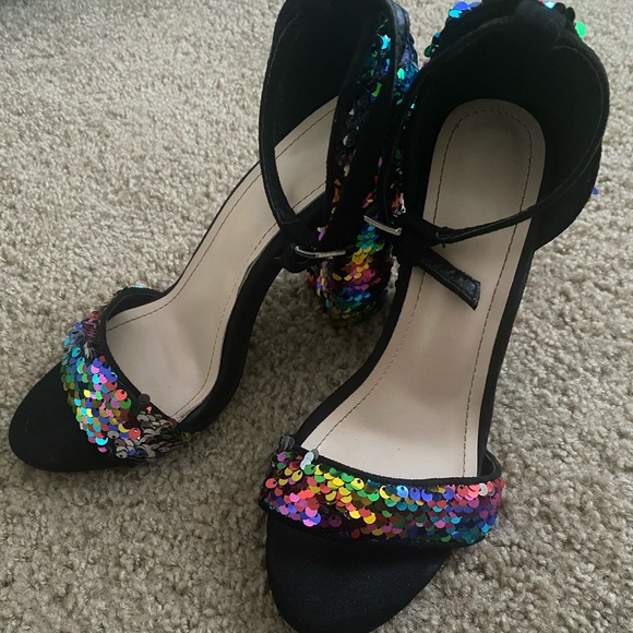 NEW LOOK - RAINBOW SEQUIN HEELS - Picture 2 of 7